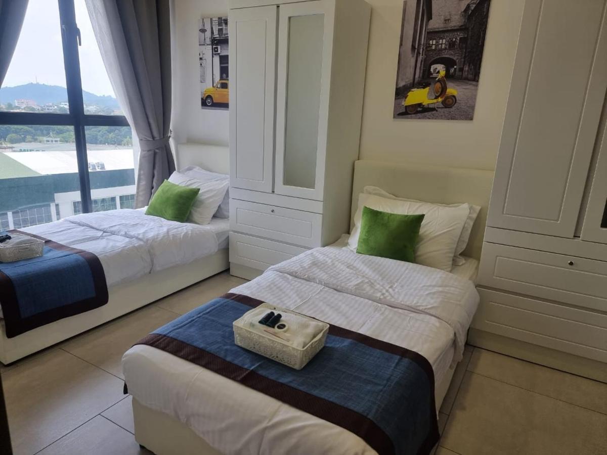 Mines Astetica Lake View Condo Seri Kembangan V1 Exteriör bild